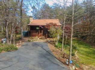 35 Woods Dr, Dahlonega, GA 30533