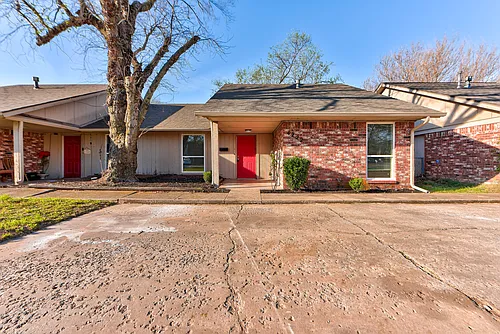 4222 Willowisp Dr Photo 1