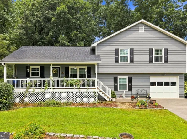 2488 Forestdale Dr, Dacula, GA 30019