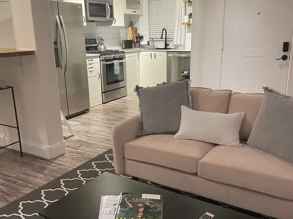 (undisclosed Address), Phoenix, AZ 85015