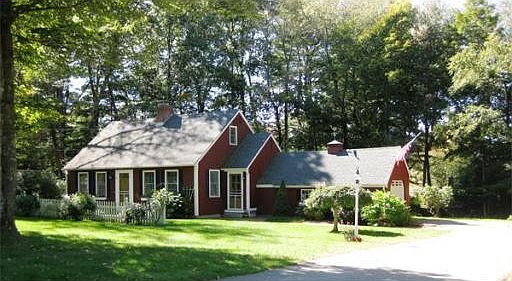 1st image of 21 Old Farm Rd