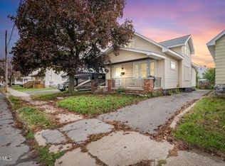 1327 Dewitt St, Schenectady, NY 12303