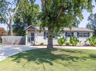 1319 Oakwood Ave NE, Huntsville, AL 35811