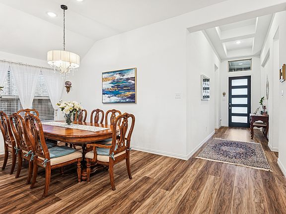 5th image of 2405 Solomons Pl
