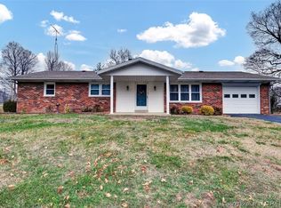 4430 E Valley Ct, Salem, IN 47167