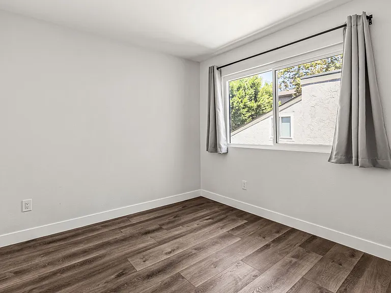 5107 La Cuenta Dr — Photo 17
