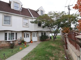 57 Val Sumo Ln, Newark, NJ 07105