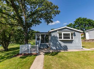 815 Union St, Mineral Point, WI 53565