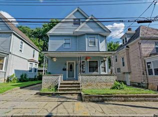 34 Spruce St, Schenectady, NY 12304
