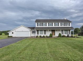 4270 Cream Ridge Rd, Macedon, NY 14502