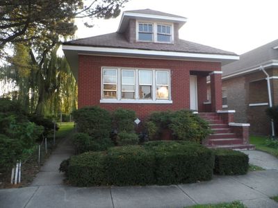 151 S 22nd Ave, Bellwood, IL, 60104