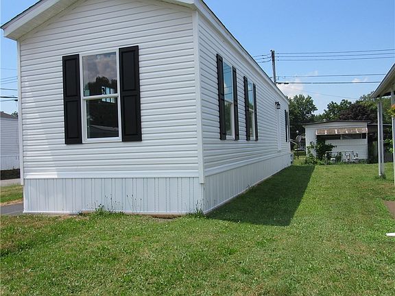 3rd image of 3785 S Main St