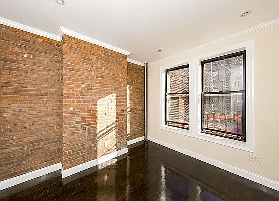 Rented by Avenues Real Estate | media 22