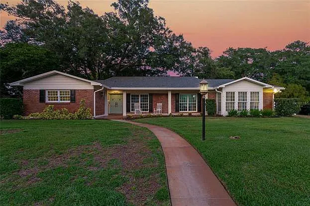 11212 Carrollwood Dr — Photo 53