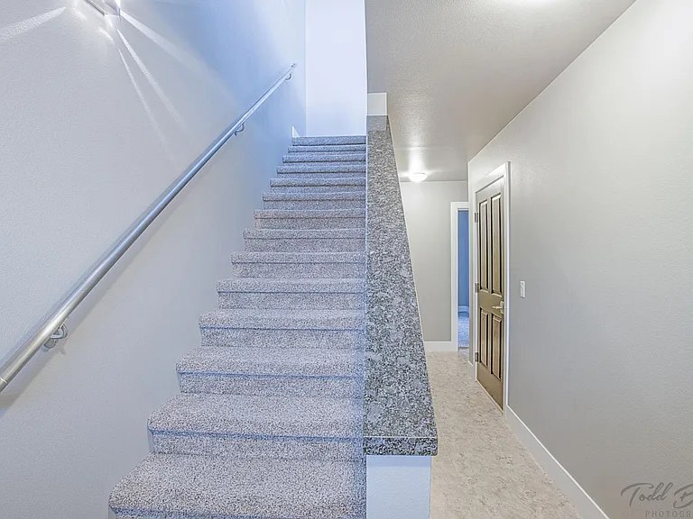 2907 E Palmdale Dr #1 — Photo 26
