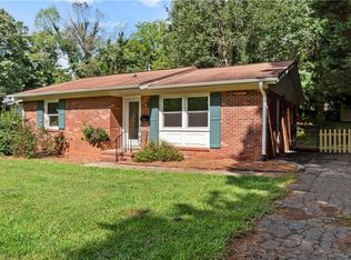 1913 Deborah Ln, Winston Salem, NC 27103