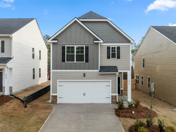 12105 Conrad Cir, Hampton, GA 30228