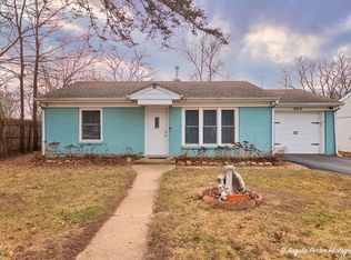 3011 Mourine Ln, McHenry, IL 60051