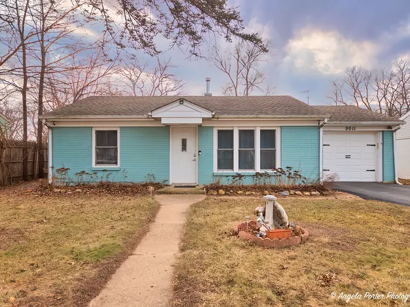 3011 Mourine Ln, McHenry, IL 60051