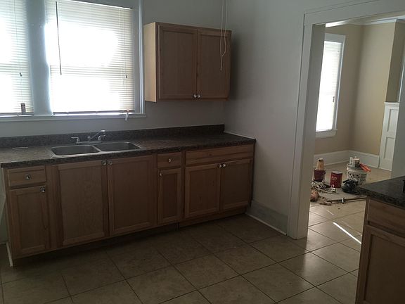 2nd image of 345 E 10th St