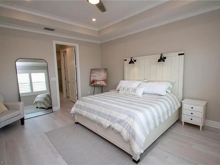 251 Indies Dr E #202 — Photo 30