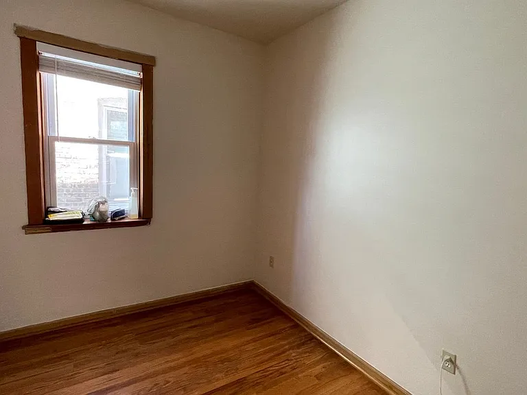 2314 N Laramie Ave #1 — Photo 5