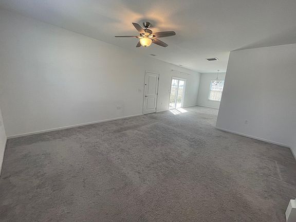 5th image of 413-413 Heartfield Dr #3039