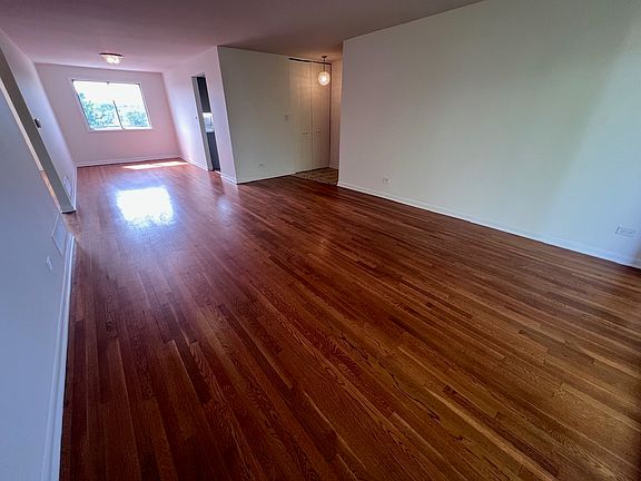 5th image of 10125 Cherry Pkwy Unit 203