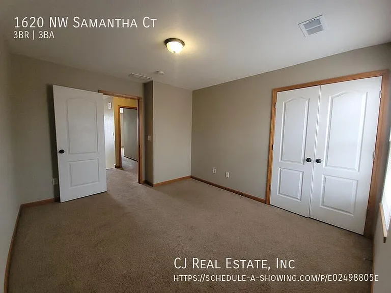 1620 NW Samantha Ct — Photo 9