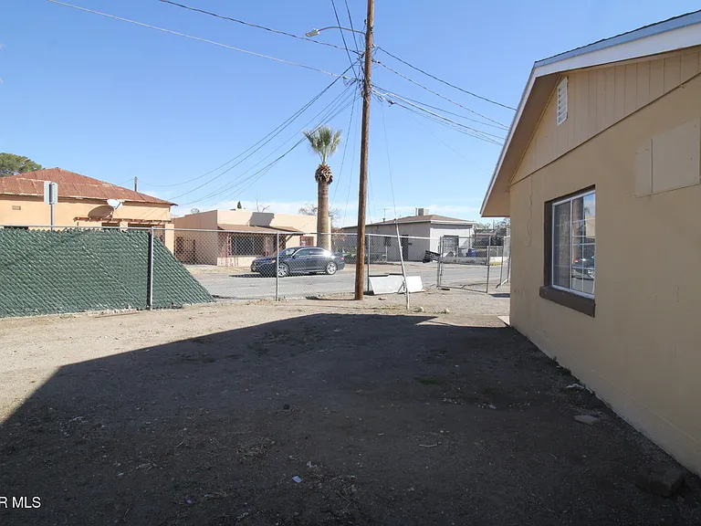 8903 Old County Road A #EL — Photo 36