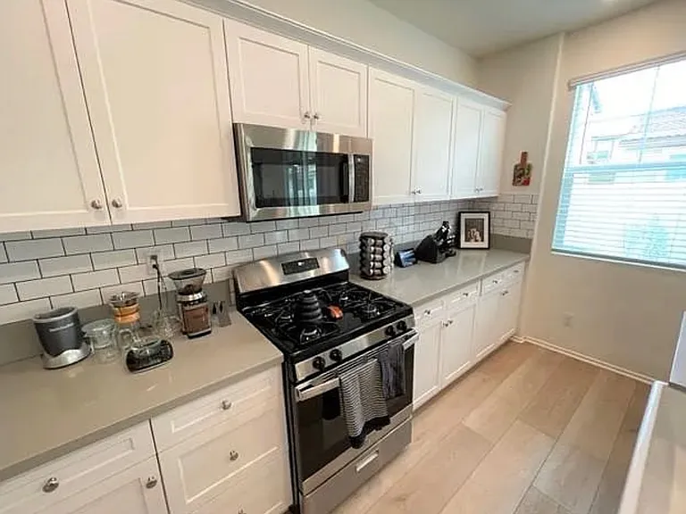 30485 Village Terrace Dr — Photo 9