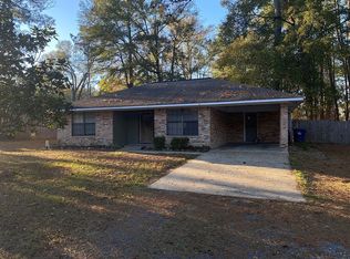 8338 Kurthwood Rd, Leesville, LA 71446