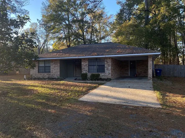 8338 Kurthwood Rd, Leesville, LA 71446