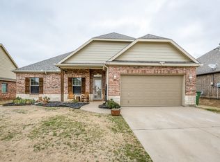 1117 Serendipity Cir, Sanger, TX 76266