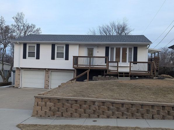 6 Wenwood Cir