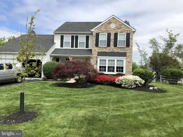 117 Drake Ln, North Wales, PA 19454