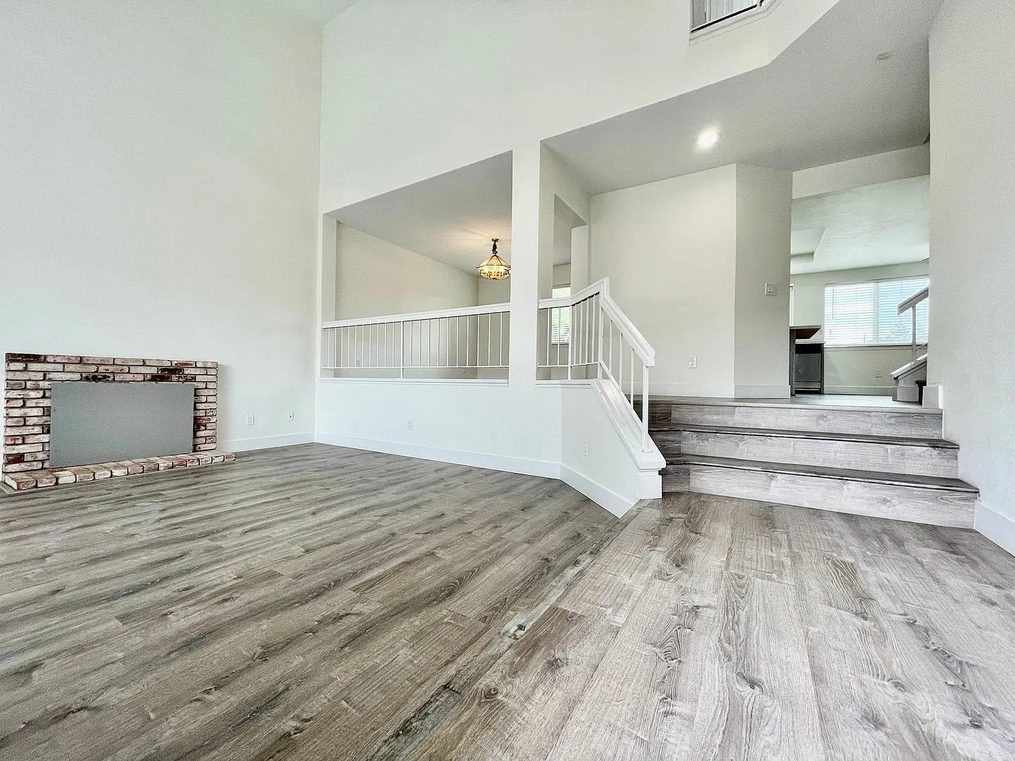 Fully Remodeled 5bed,3bath in Antioch — Photo 2