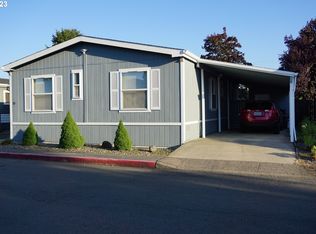 1949 SE Palmquist Rd, Gresham, OR 97080