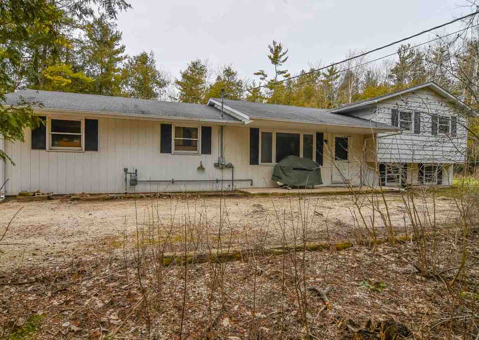 1st image of 5467 Old Country Cir