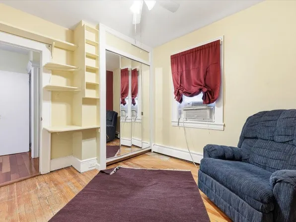 20 75th Street image 31 of 41