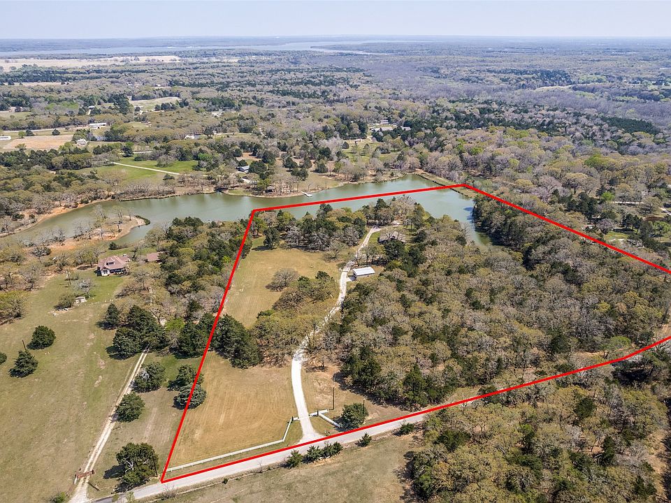 1st image of 182 Huts Crossing Rd