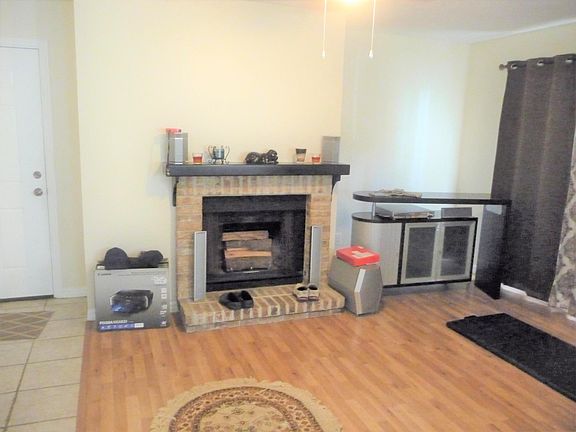 5th image of 950 Bird Bay Ct APT 104