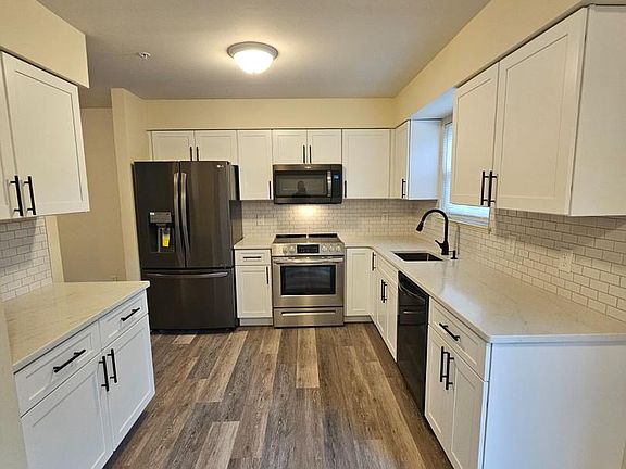 5th image of 319 Buttonwoods Rd
