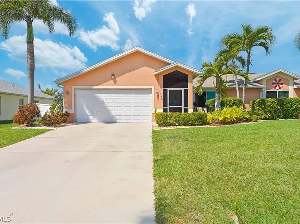 2718 SW 9th Pl, Cape Coral, FL 33914