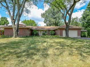 3901 Wales Dr, Dayton, OH 45405