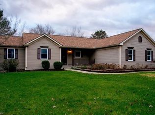 6792 Neff Rd, Valley City, OH 44280