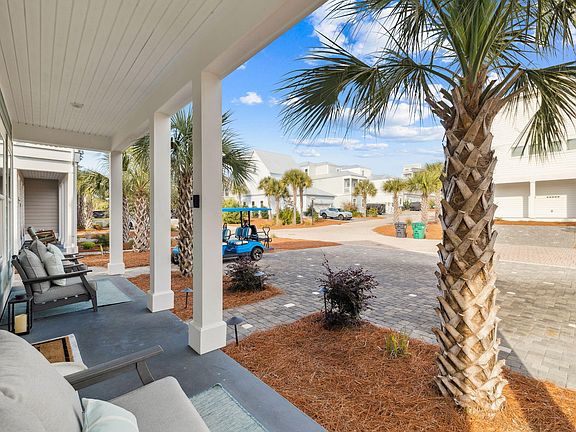 5th image of 345 Dolphin Dr