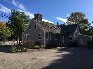 3 Mast Rd APT 2, Lee, NH 03861