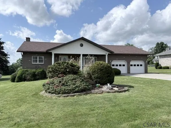 156 Windsor Dr, Johnstown, PA 15904
