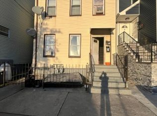 155 Beech St, Paterson City, NJ 07501
